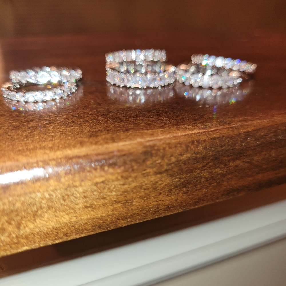 Beautiful bands - Picture 2 of 4